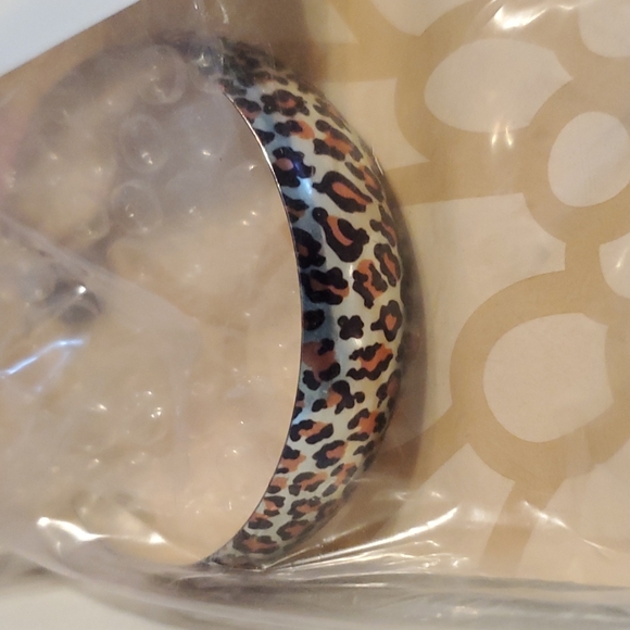Mombasa Music leopard print earrings from Celebrating Home. 2.5 inches in length - Picture 3 of 6